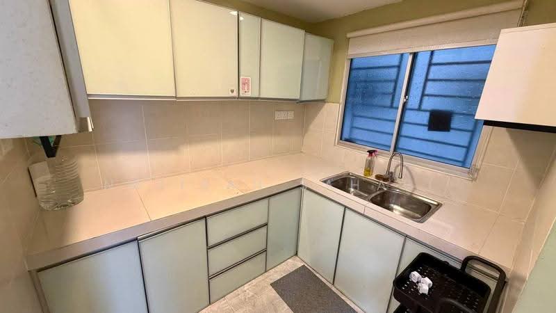Kondominium untuk Dijual di D'Kristal Apartment (Pangsapuri D'Kristal) - Najibah Sahari - Kitchen - PropertyGuru.com.my