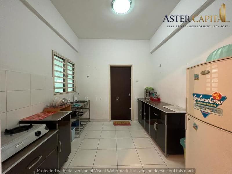 Pangsapuri untuk Dijual di One World 2 (1-Sky) - Aster Ng - Kitchen - PropertyGuru.com.my