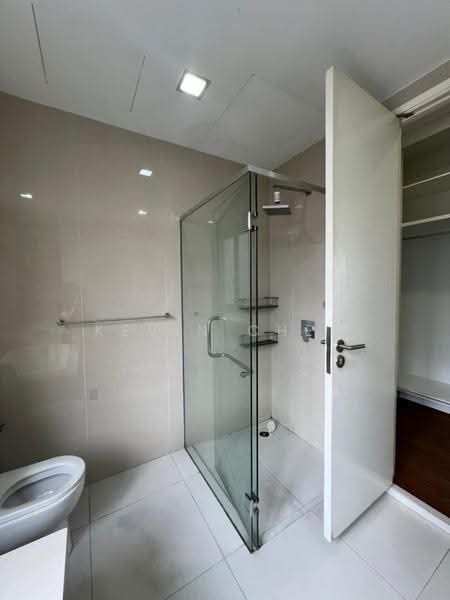 Kondominium untuk Dijual di The Park Residences 1 - Kevin Chen - Bathroom - PropertyGuru.com.my