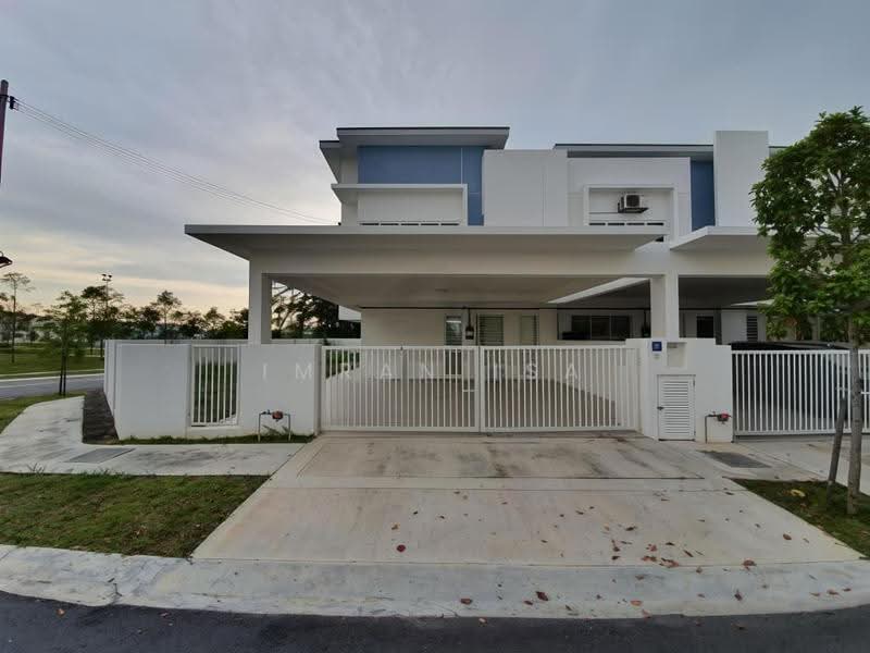Rumah Teres untuk Dijual di Bandar Sri Sendayan (Negeri Sembilan) - Imran Isa - Exterior - PropertyGuru.com.my