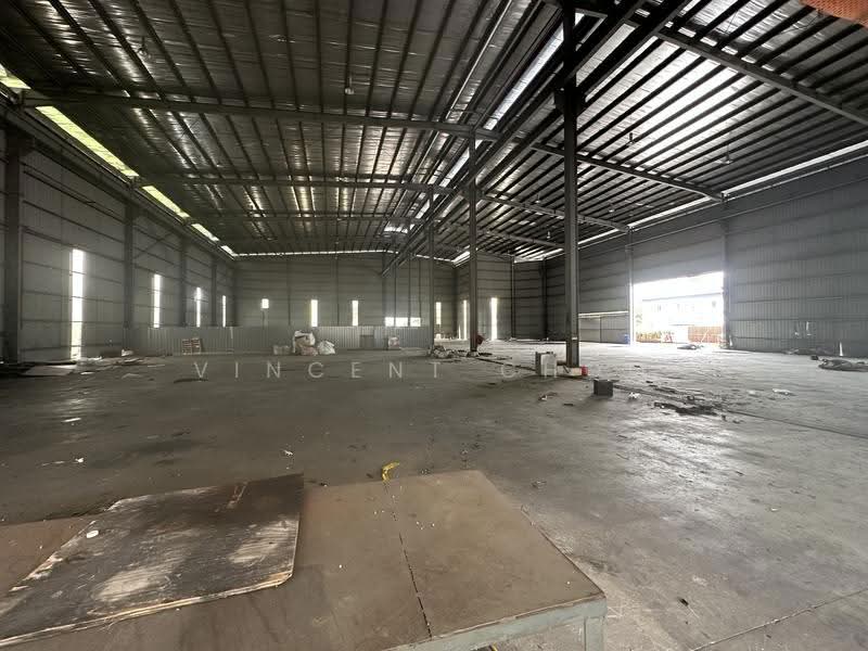 Warehouse for Rent in Puchong (Selangor) - Vincent Choo - Interior - PropertyGuru.com.my