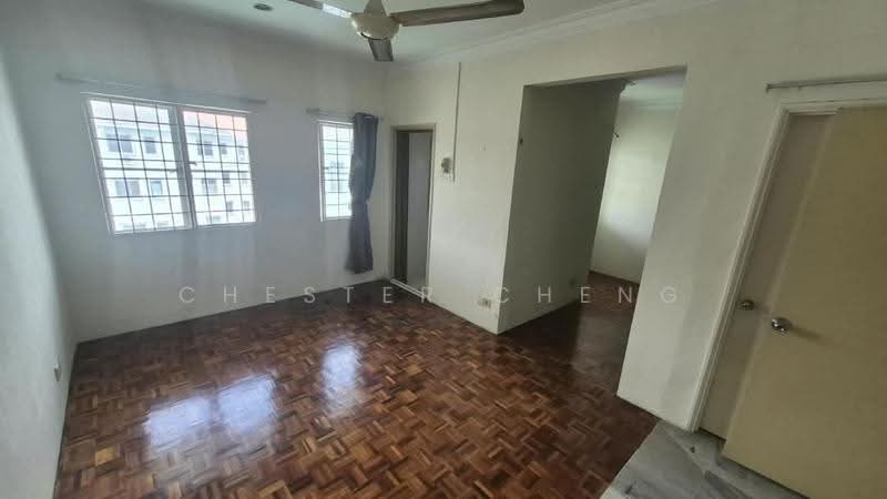 Apartment for Sale at Arcadia - Chester Cheng - Living Room - PropertyGuru.com.my