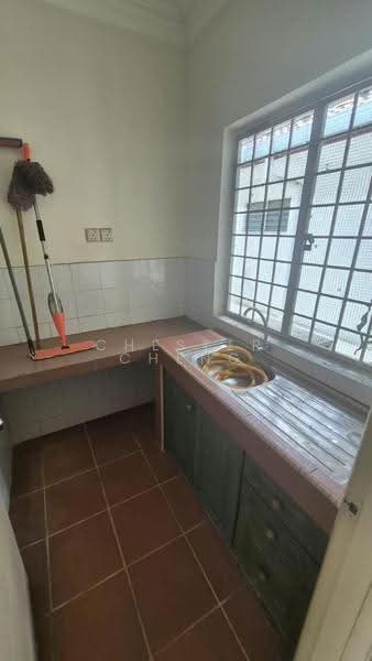 Apartment for Sale at Arcadia - Chester Cheng - Kitchen - PropertyGuru.com.my