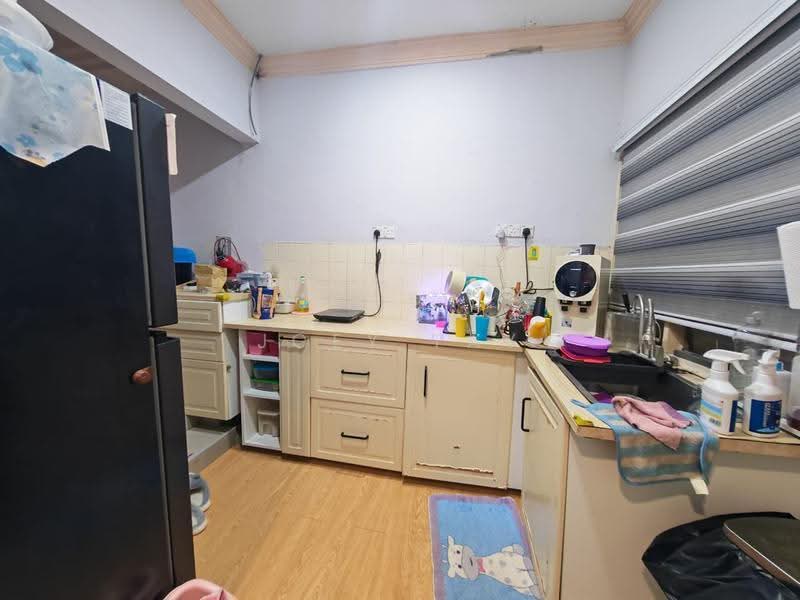 Apartment for Sale at Mon Bisca - Joey Tay - Kitchen - PropertyGuru.com.my