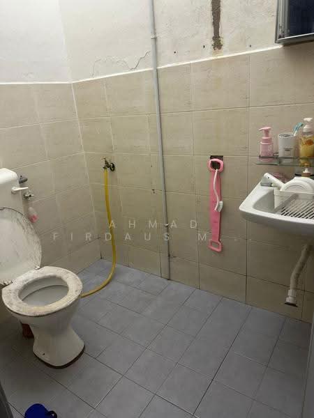 1-storey Terraced House for Sale in Jerantut (Pahang) - Ahmad Firdaus Mahmod - Bathroom - PropertyGuru.com.my