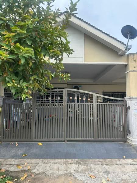 1-storey Terraced House for Sale in Jerantut (Pahang) - Ahmad Firdaus Mahmod - Exterior - PropertyGuru.com.my