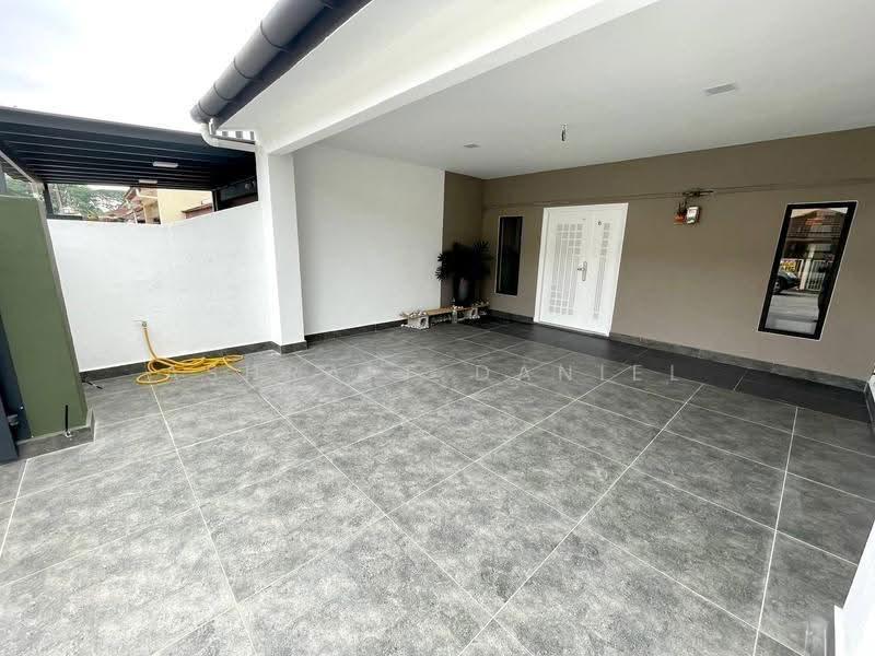 Rumah Teres 2-Tingkat untuk Dijual di Bandar Mahkota Cheras (Cheras) - Ashraff Daniel - Exterior - PropertyGuru.com.my