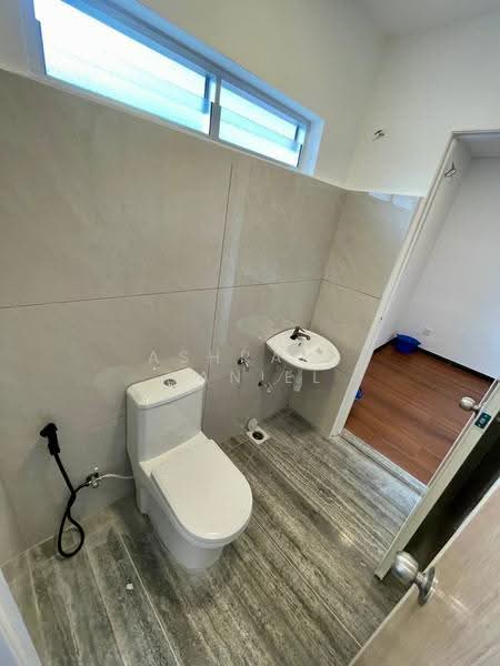 Rumah Teres 2-Tingkat untuk Dijual di Bandar Mahkota Cheras (Cheras) - Ashraff Daniel - Bathroom - PropertyGuru.com.my