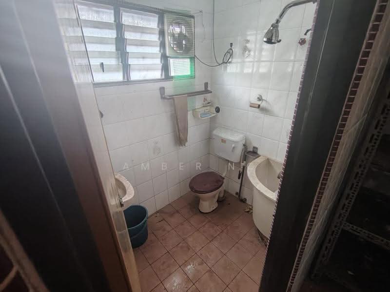 1-storey Terraced House for Sale in Taman Setapak (Setapak) - Amber Ng - Bathroom - PropertyGuru.com.my
