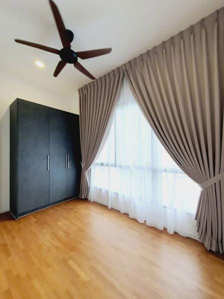 Service Residence for Sale at Ativo Suites @ Damansara Avenue - Eve Tan - Bedroom - PropertyGuru.com.my