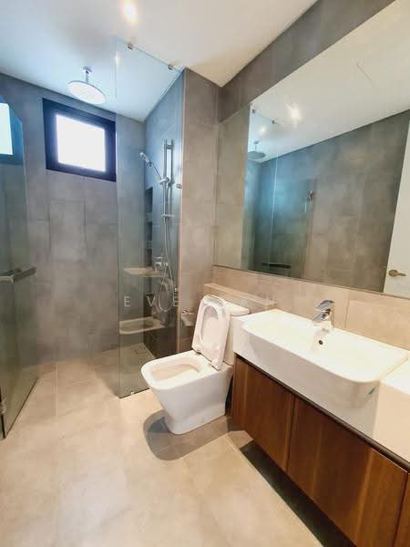 Service Residence for Sale at Ativo Suites @ Damansara Avenue - Eve Tan - Bathroom - PropertyGuru.com.my