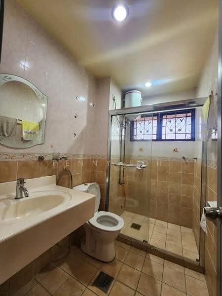 Rumah Teres 2-Tingkat untuk Dijual di Bandar Damai Perdana (Cheras) - Penny Loh - Bathroom - PropertyGuru.com.my