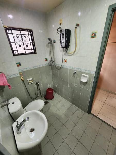 Rumah Teres 2-Tingkat untuk Dijual di Bandar Damai Perdana (Cheras) - Penny Loh - Bathroom - PropertyGuru.com.my