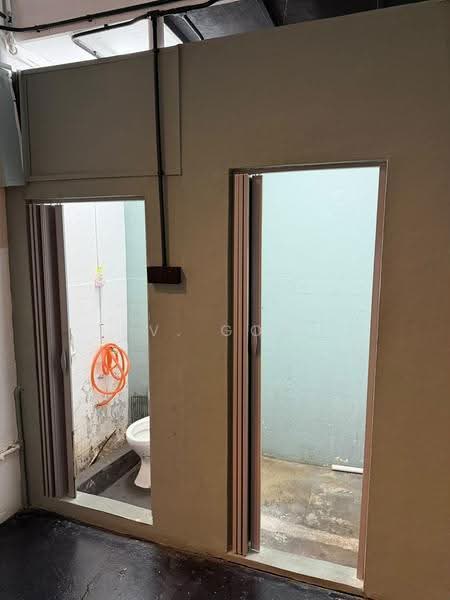 Kedai untuk Disewa di George Town (Penang) - V. Goh - Bathroom - PropertyGuru.com.my