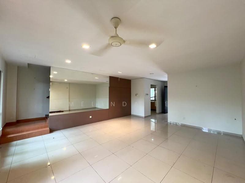 Rumah Teres 2-Tingkat untuk Dijual di Leisure Farm (Gelang Patah) - Melinda Ee - Living Room - PropertyGuru.com.my