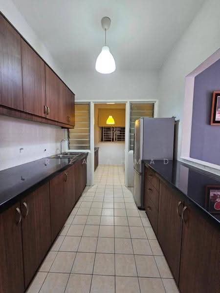 Condominium for Sale at Cengal Condominium - Riza Ahmad - Kitchen - PropertyGuru.com.my