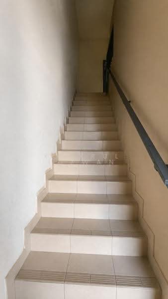 2-storey Terraced House for Sale in Iringan Bayu (Seremban) - Khairul Idzwan - Corridor - PropertyGuru.com.my