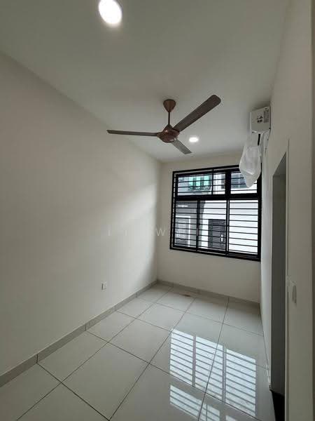 2-storey Terraced House for Rent in Bandar Baru Uda (Johor Bahru) - Li Wei - Interior - PropertyGuru.com.my