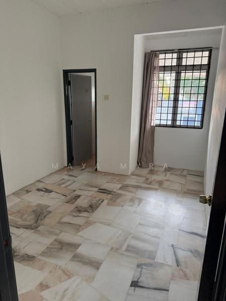 Rumah Berkembar untuk Disewa di Taman Sri Bayu (Sepang) - Maya Myra - Interior - PropertyGuru.com.my