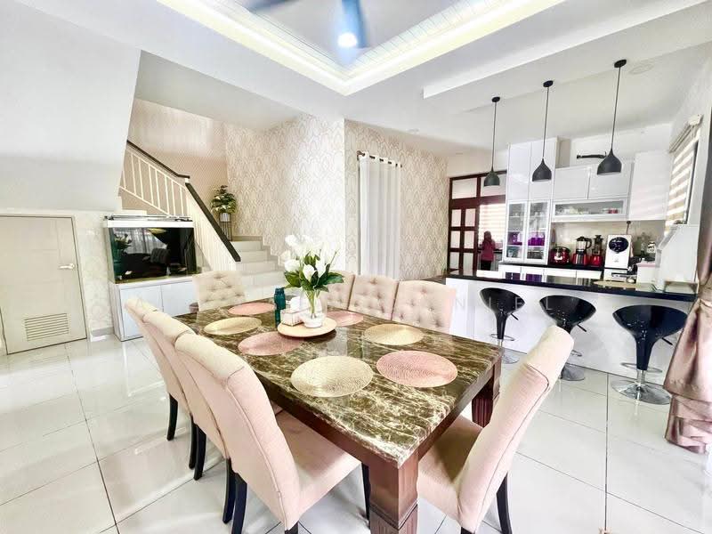 2-storey Terraced House for Sale in Kajang (Selangor) - Ashraff Daniel - Dining Room - PropertyGuru.com.my