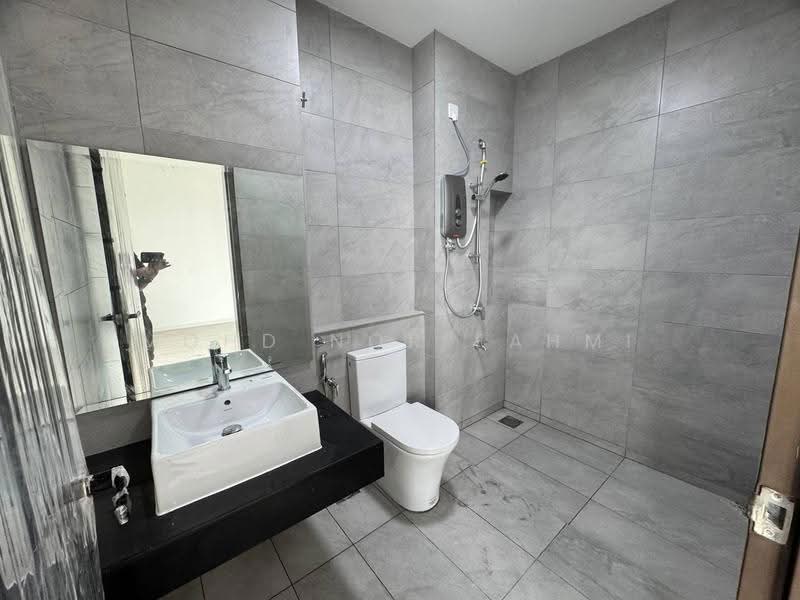 2-storey Terraced House for Sale in Klang (Selangor) - Mohd Nor Fahmi - PropertyGuru.com.my