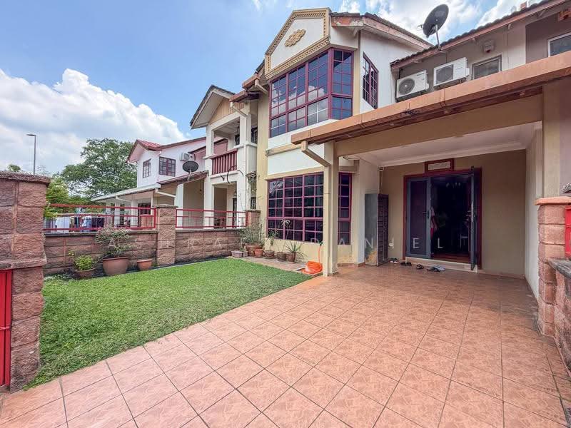 Rumah Teres 2-Tingkat untuk Dijual di Bukit Jelutong (Shah Alam) - Ashraff Daniel - Exterior - PropertyGuru.com.my