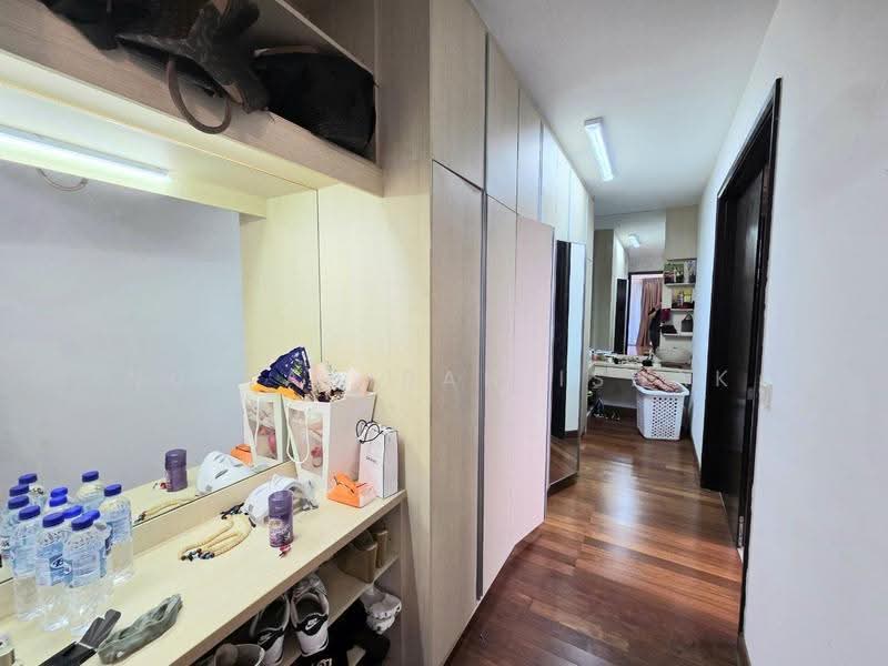 Rumah Berkembar untuk Dijual di Jalan P8e (Presint 8) - Nur Adibah Ishak - PropertyGuru.com.my