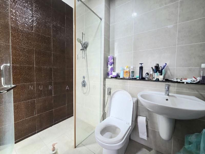 Rumah Berkembar untuk Dijual di Jalan P8e (Presint 8) - Nur Adibah Ishak - PropertyGuru.com.my