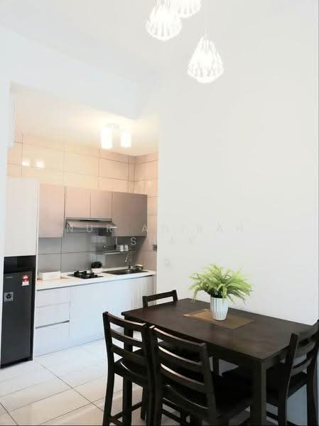 Rumah Berkembar untuk Dijual di Jalan P8e (Presint 8) - Nur Adibah Ishak - PropertyGuru.com.my
