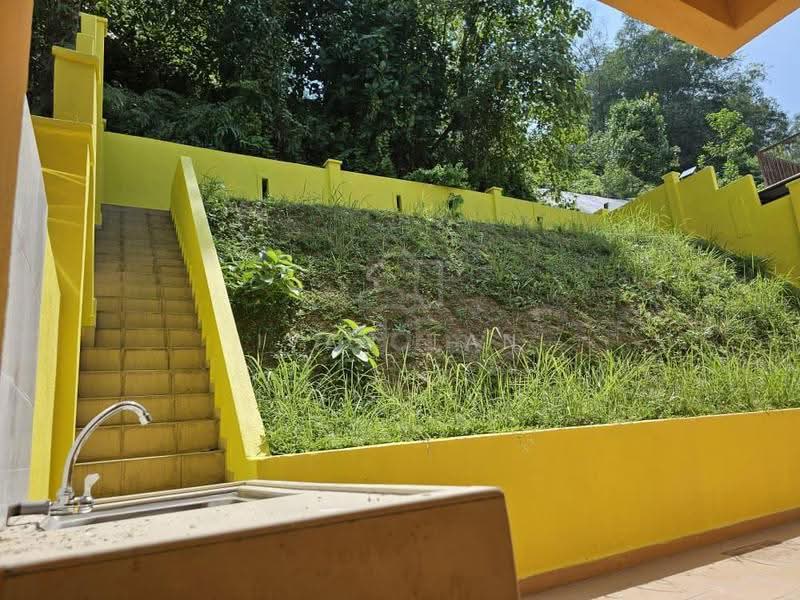 Semi-Detached House for Sale in Seri Kembangan (Selangor) - Ivan Tan - Exterior - PropertyGuru.com.my