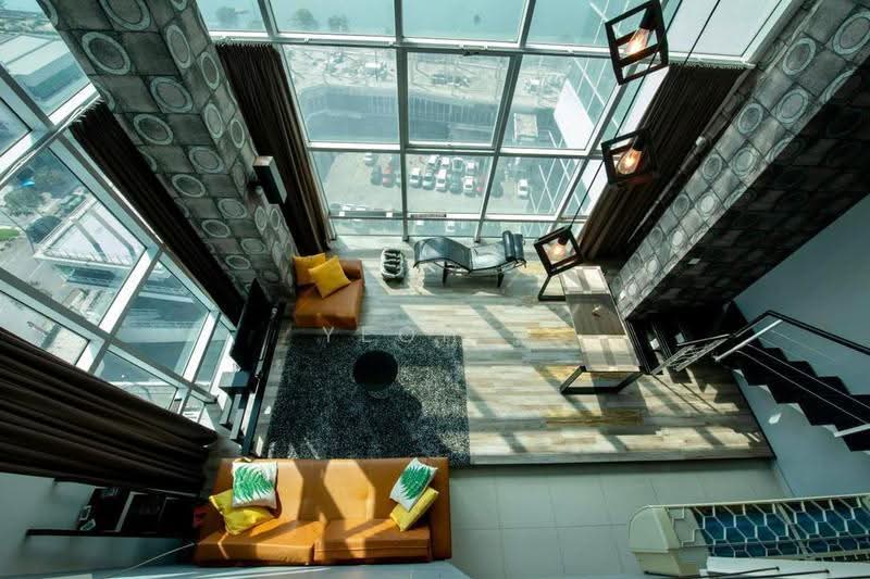 Kediaman Servis untuk Disewa di Maritime Suite - Yeoh . - Living Room - PropertyGuru.com.my