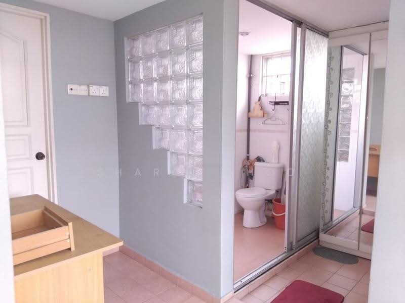 Bungalow House for Sale in Taman Klang Jaya (Klang) - Sharon Choo - Bathroom - PropertyGuru.com.my