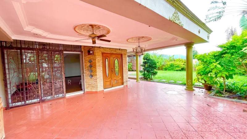 Rumah Teres 2-Tingkat untuk Dijual di Ukay Bistari (Ulu Kelang) - Ibrahim Iderus - Exterior - PropertyGuru.com.my