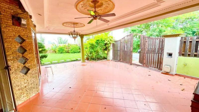 Rumah Teres 2-Tingkat untuk Dijual di Ukay Bistari (Ulu Kelang) - Ibrahim Iderus - Exterior - PropertyGuru.com.my