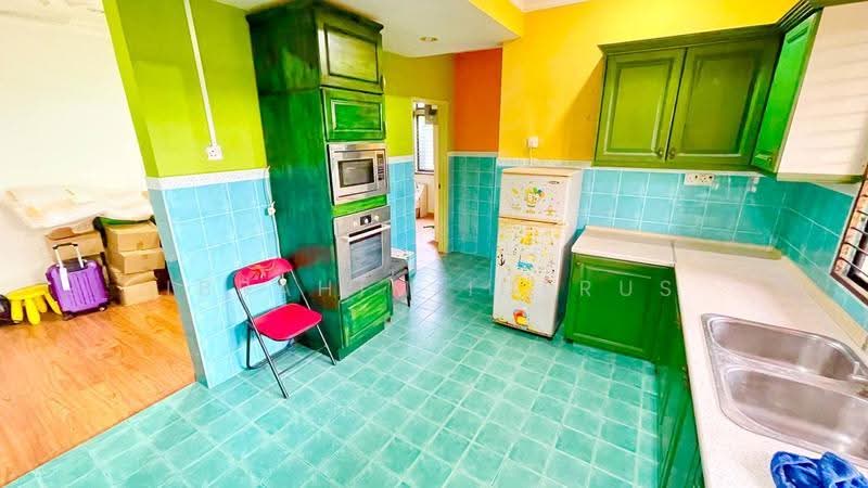 Rumah Teres 2-Tingkat untuk Dijual di Ukay Bistari (Ulu Kelang) - Ibrahim Iderus - Kitchen - PropertyGuru.com.my