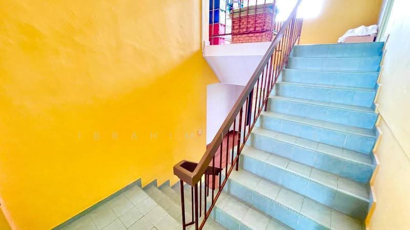Rumah Teres 2-Tingkat untuk Dijual di Ukay Bistari (Ulu Kelang) - Ibrahim Iderus - Corridor - PropertyGuru.com.my