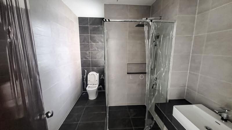 2-storey Terraced House for Sale in Rawang (Selangor) - Lucas Loh - Bathroom - PropertyGuru.com.my
