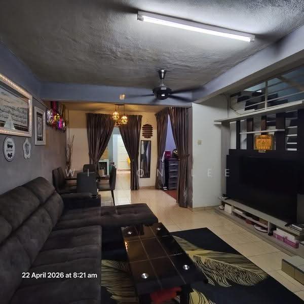 2-storey Terraced House for Sale in Batu Caves (Selangor) - Wilson Lee - Living Room - PropertyGuru.com.my