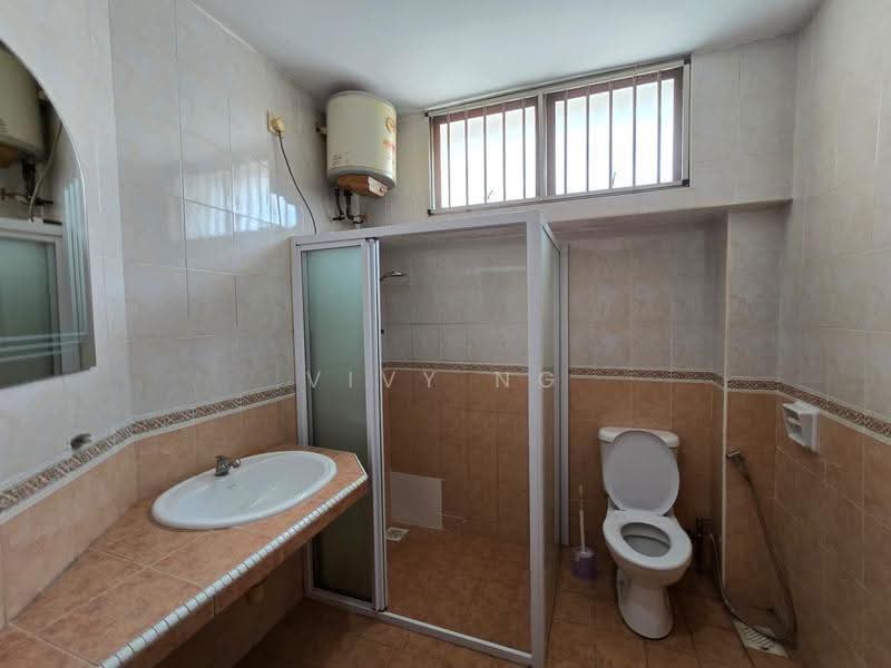 Rumah Berkembar untuk Disewa di Taman Perling (Perling) - Vivy Ng - PropertyGuru.com.my
