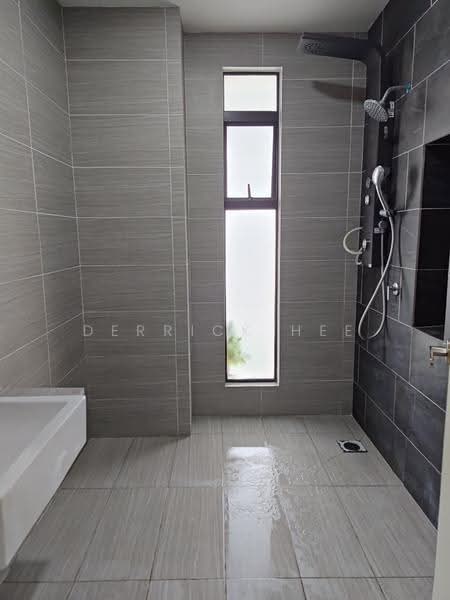 2-storey Terraced House for Rent in Sunsuria City (Dengkil) - Derrick Hee - Bathroom - PropertyGuru.com.my