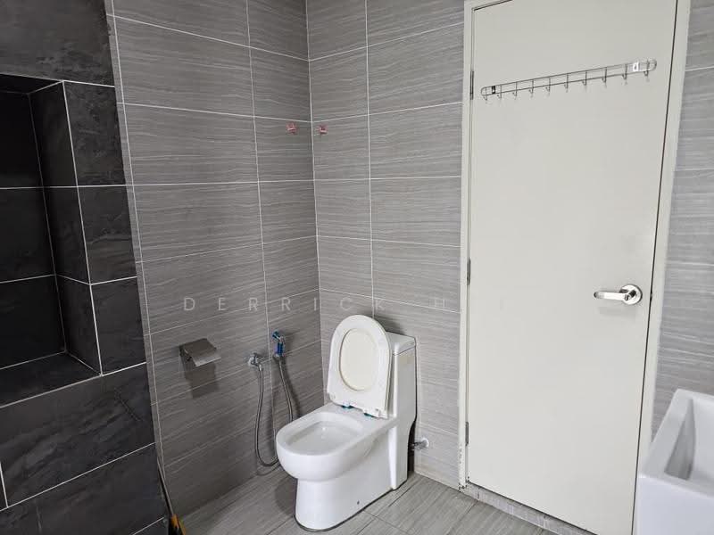 2-storey Terraced House for Rent in Sunsuria City (Dengkil) - Derrick Hee - Bathroom - PropertyGuru.com.my