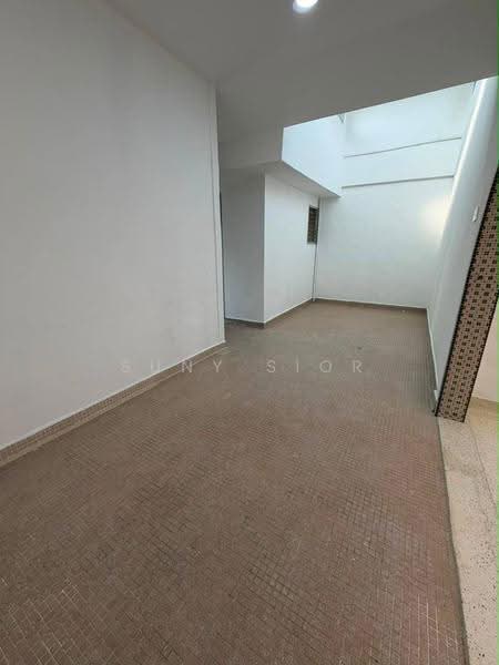 1-storey Terraced House for Sale in Taman Johor (Tampoi) - Suny Sior - Interior - PropertyGuru.com.my