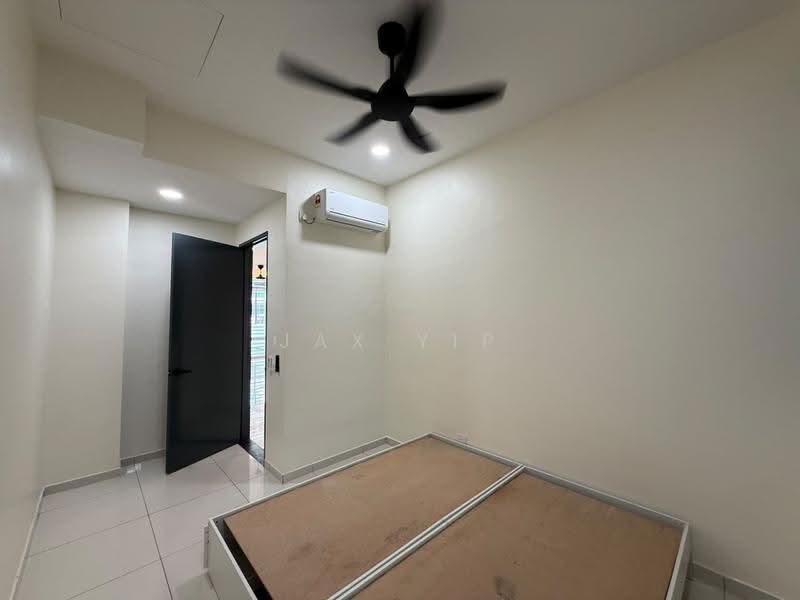 Rumah Teres 2-Tingkat untuk Disewa di Taman Mount Austin (Tebrau) - Jax Yip - PropertyGuru.com.my