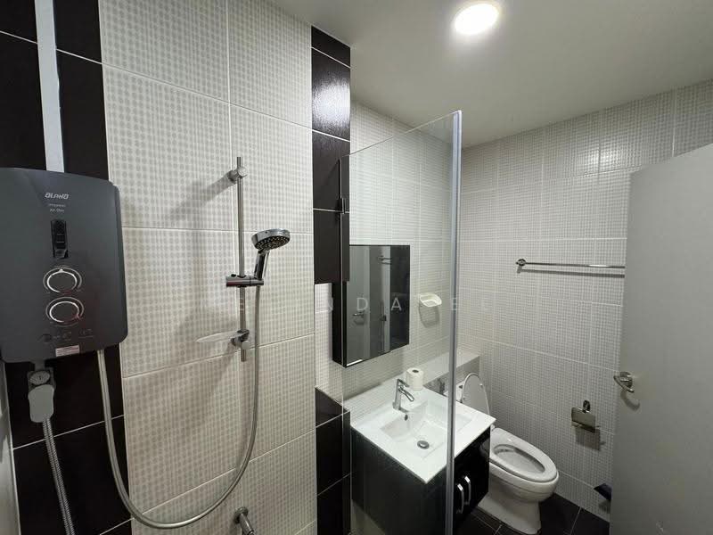 Pangsapuri untuk Dijual di Austin Regency (Pangsapuri Austin Perdana) - Melinda Ee - Bathroom - PropertyGuru.com.my