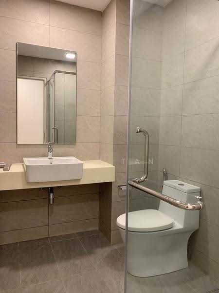 Condominium for Sale at Vivo Residential Suites - Mike Tan - Bathroom - PropertyGuru.com.my