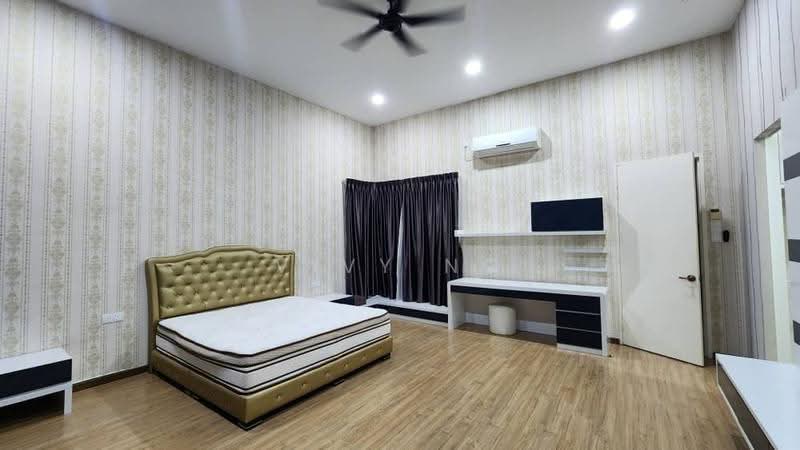 Bungalow House for Rent in Taman Desa Tebrau (Tebrau) - Vivy Ng - Bedroom - PropertyGuru.com.my