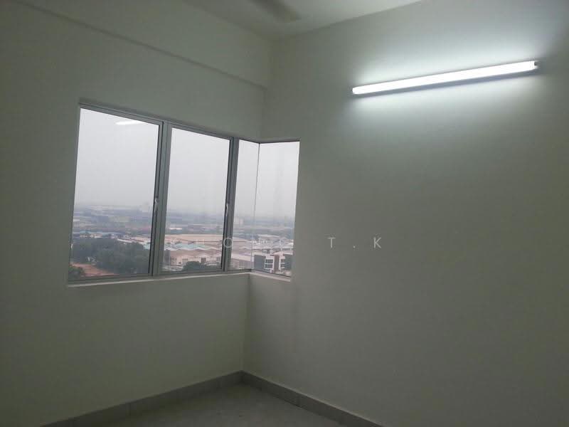 Apartment for Rent at Pangsapuri Randa - Khong T.K - Master Bedroom - PropertyGuru.com.my