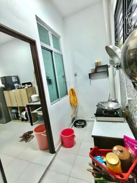 2-storey Terraced House for Sale in Taman Pulai Mutiara (Iskandar Puteri (Nusajaya)) - Melinda Ee - Kitchen - PropertyGuru.com.my