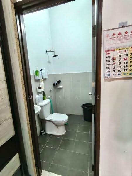 2-storey Terraced House for Sale in Taman Pulai Mutiara (Iskandar Puteri (Nusajaya)) - Melinda Ee - Bathroom - PropertyGuru.com.my