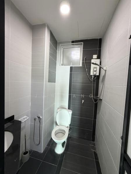 Kondominium untuk Disewa di The Oasis - Jane Ang - Bathroom - PropertyGuru.com.my